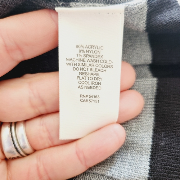 Nwt Eliza J Long Sleeves Striped Pleated Knit Dress Size S - Picture 7 of 7